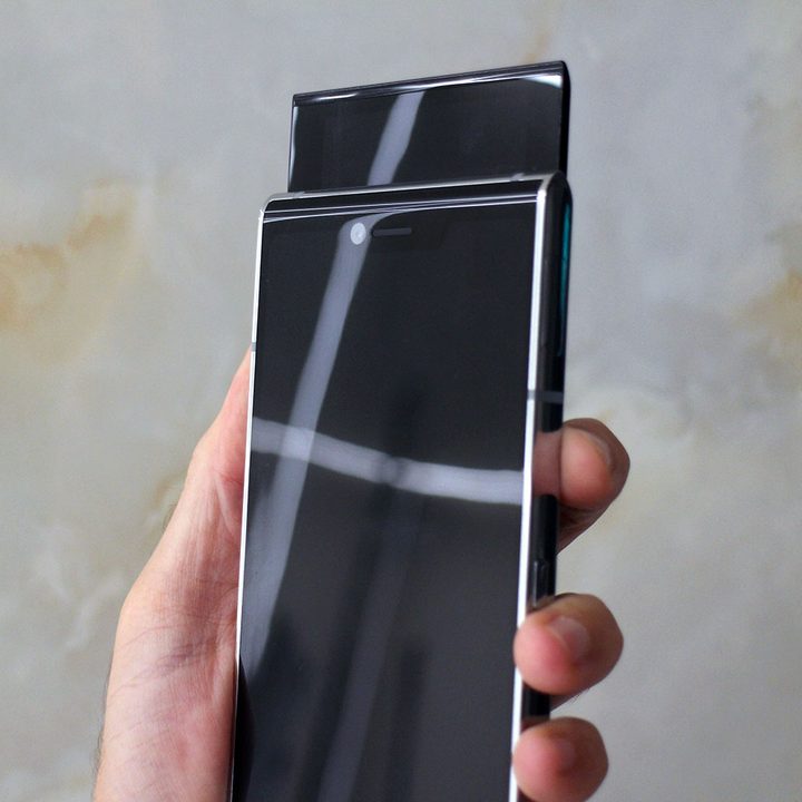 Sirin Labs Finney Crypto Phone