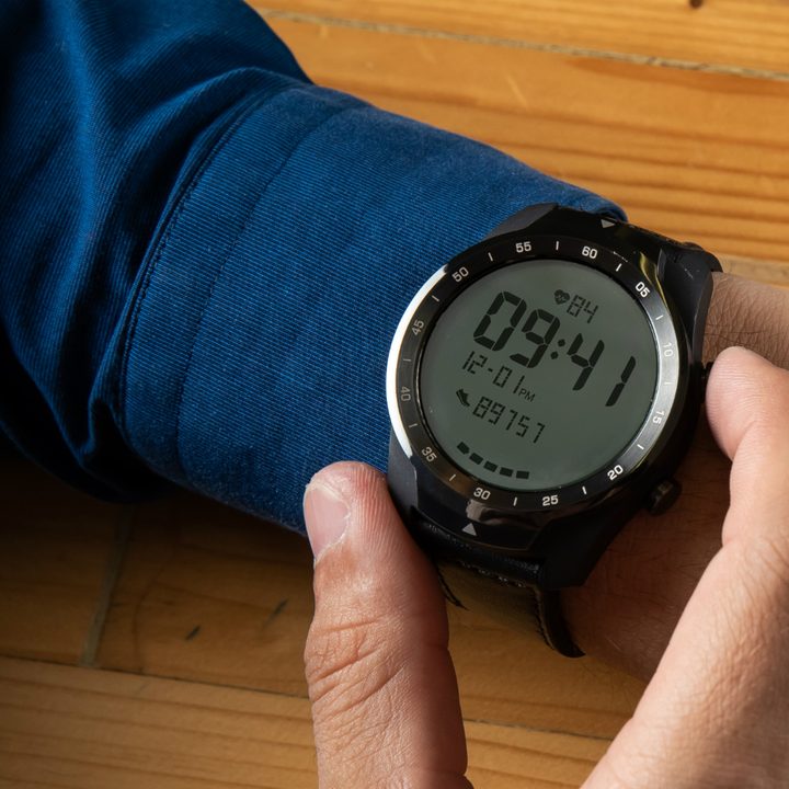 mobvoi ticwatch pro news essential mode