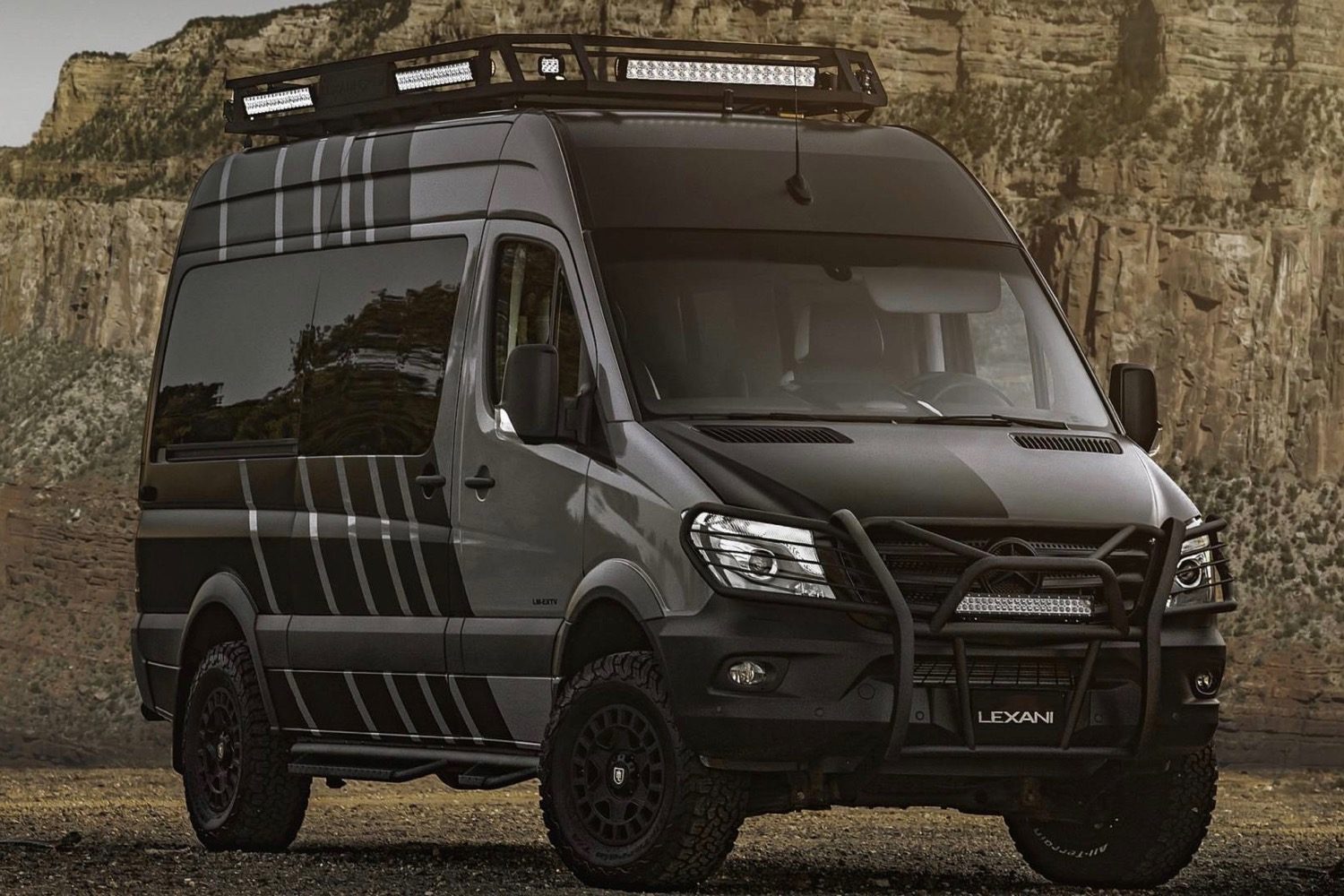 Lexani LM-EXTV