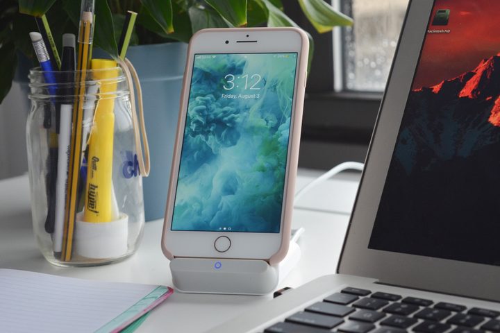 Anker PowerWave 7.5 Stand angle