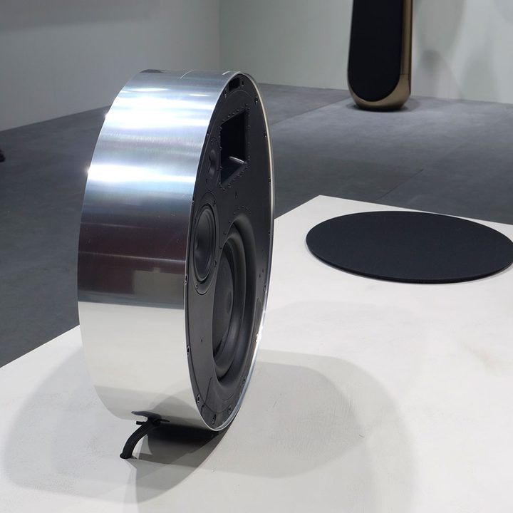 Beosound Edge