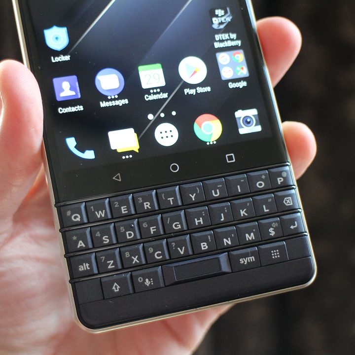 BlackBerry Key2 LE Hands On