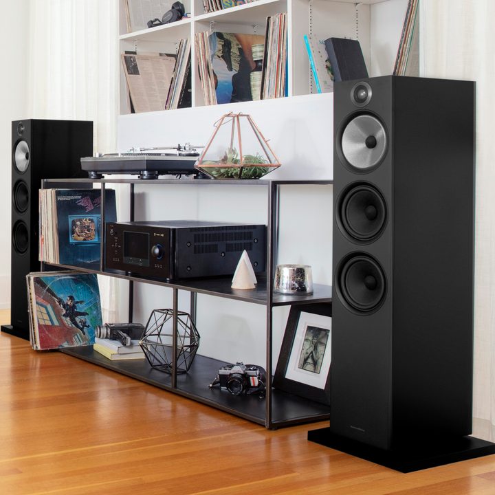 Bowers & Wilkins 603 speakers