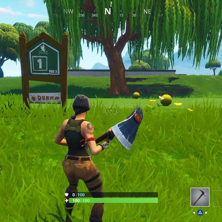 Fortnite hit a golf ball from tee to green on different holes