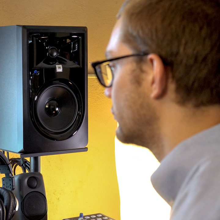 JBL 306P MkII review