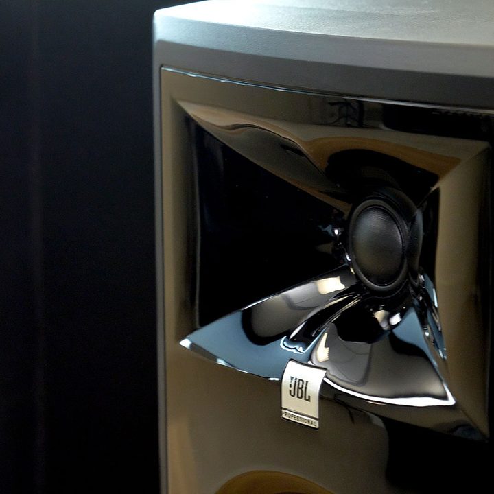 JBL 306P MkII review