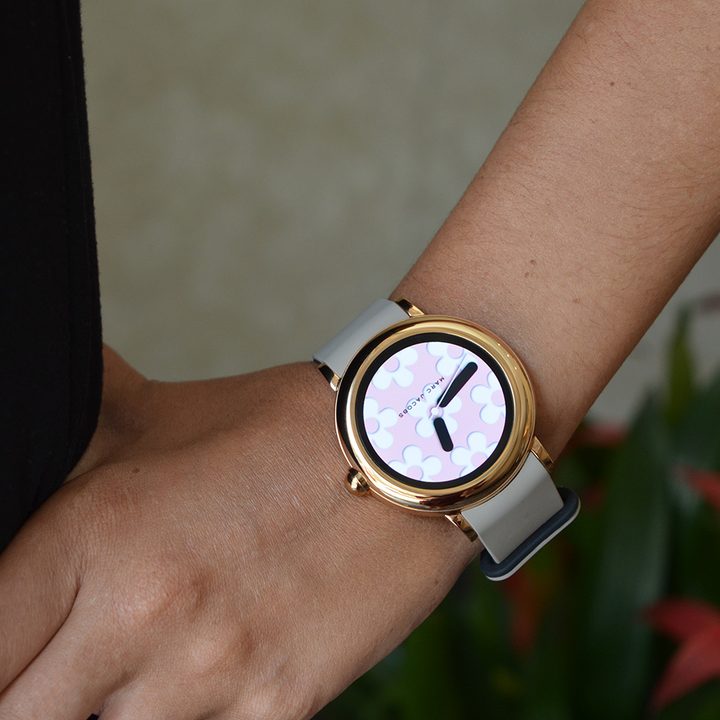 Marc Jacob Riley Touchscreen screen on