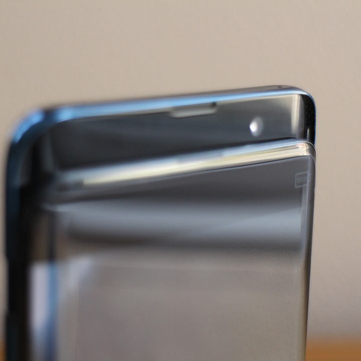 Oppo Find X front facing camera