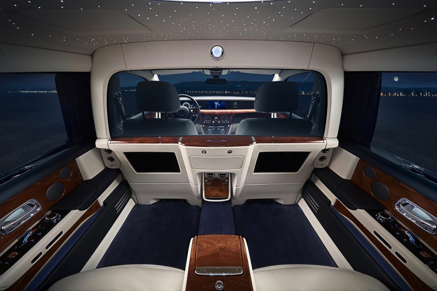 Rolls-Royce Phantom Privacy Suite