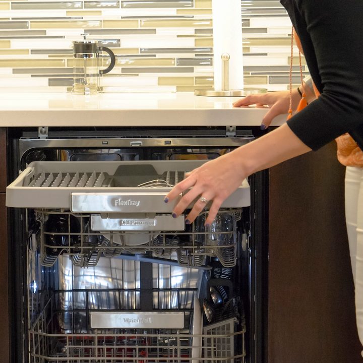 Samsung DW80M9 Chef Collection dishwasher