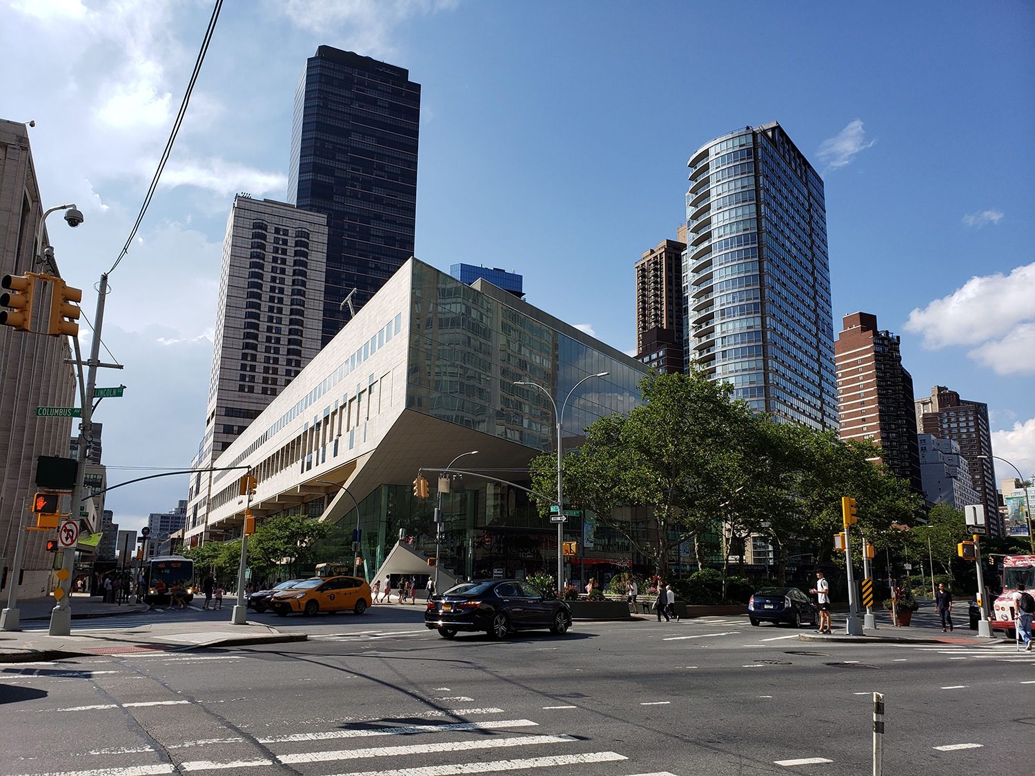note 9 photo buildings