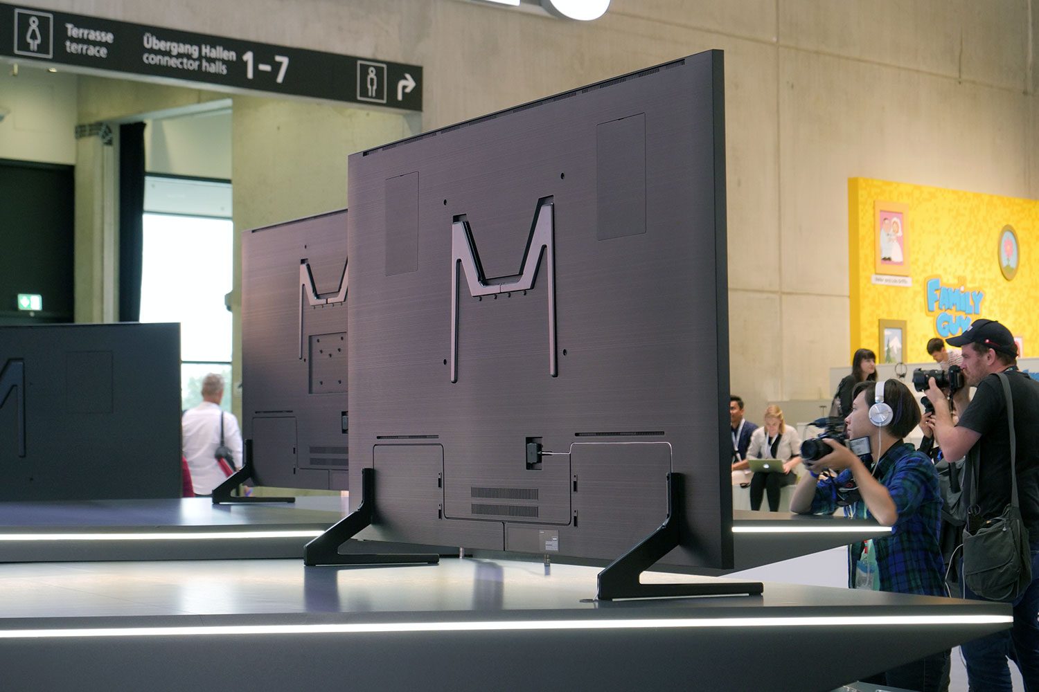 Samsung QLED 85-inch 8K TV