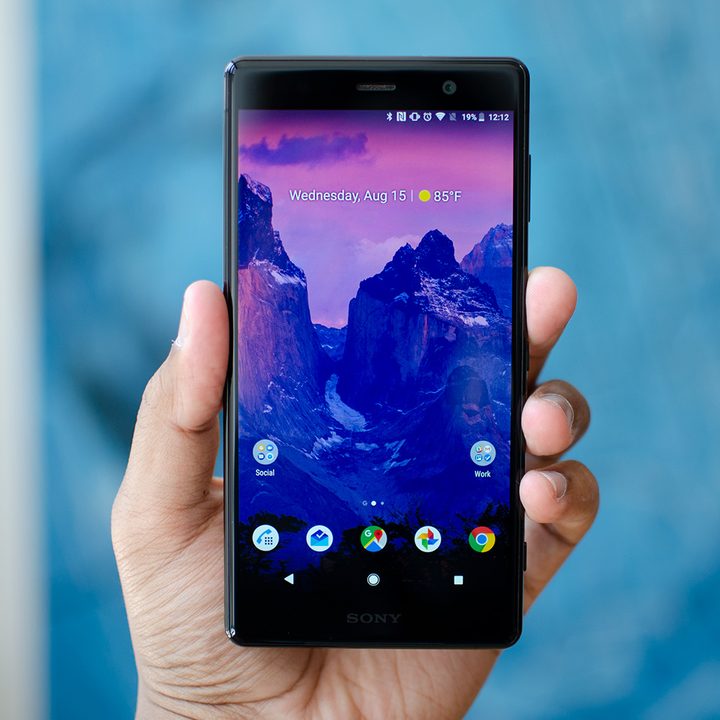 sony xperia xz2 premium front