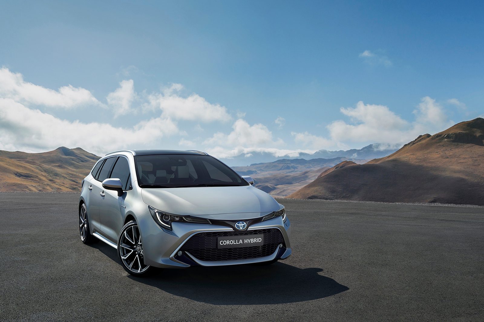 toyota reveals corolla touring sports wagon 2019