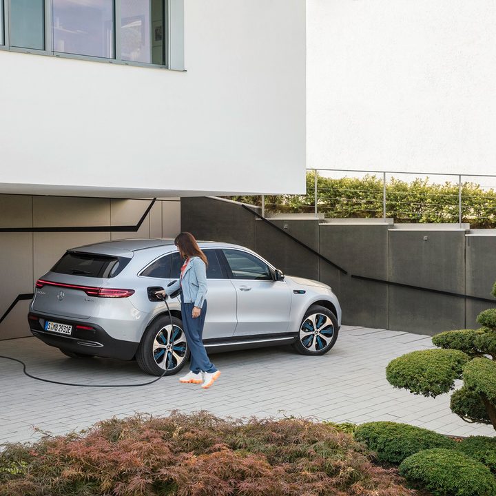 2020 Mercedes-Benz EQC