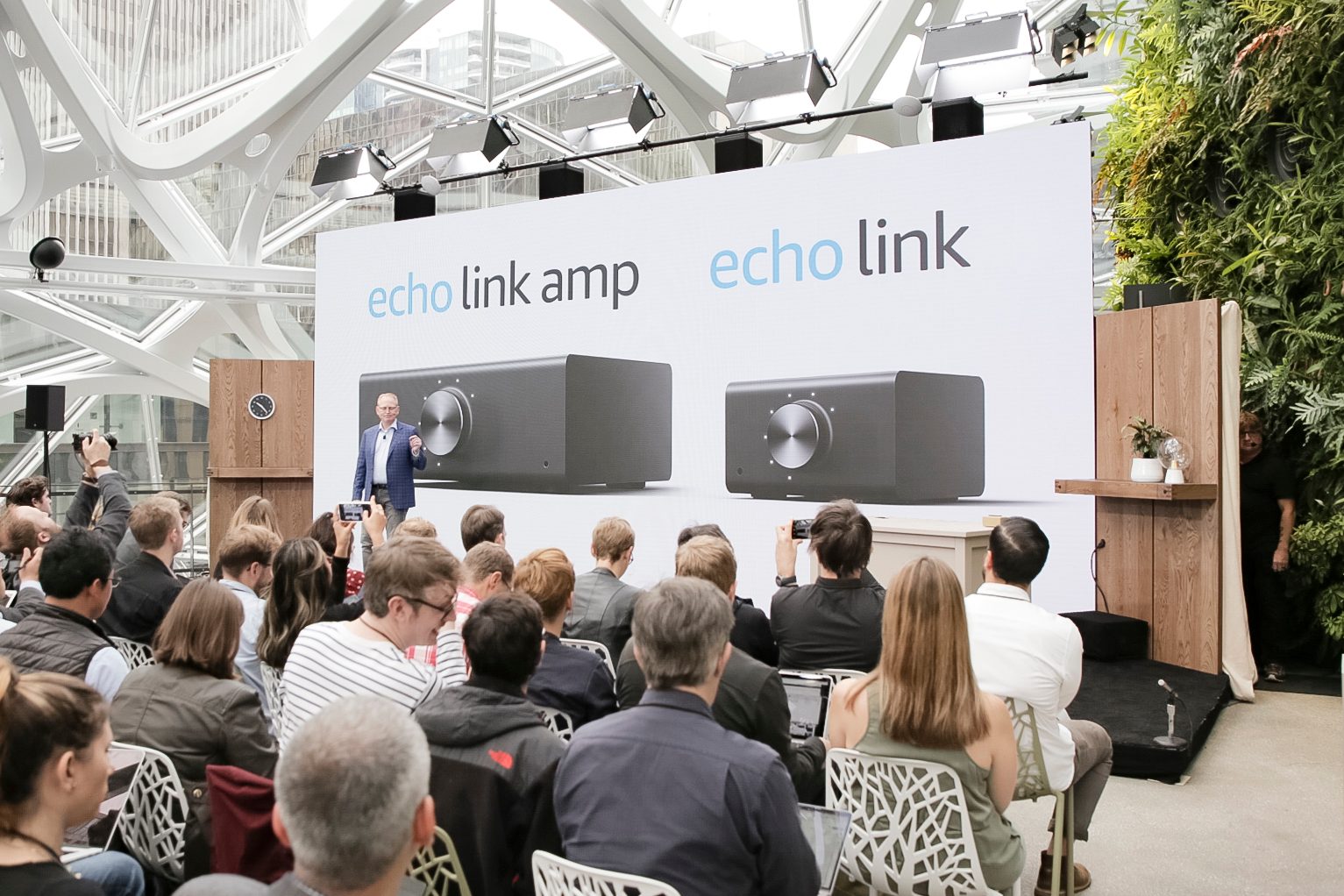 Echo Link