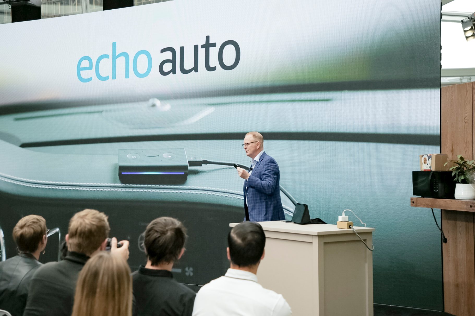 Echo Auto