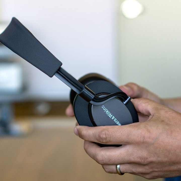 Bowers and Wilkins PX