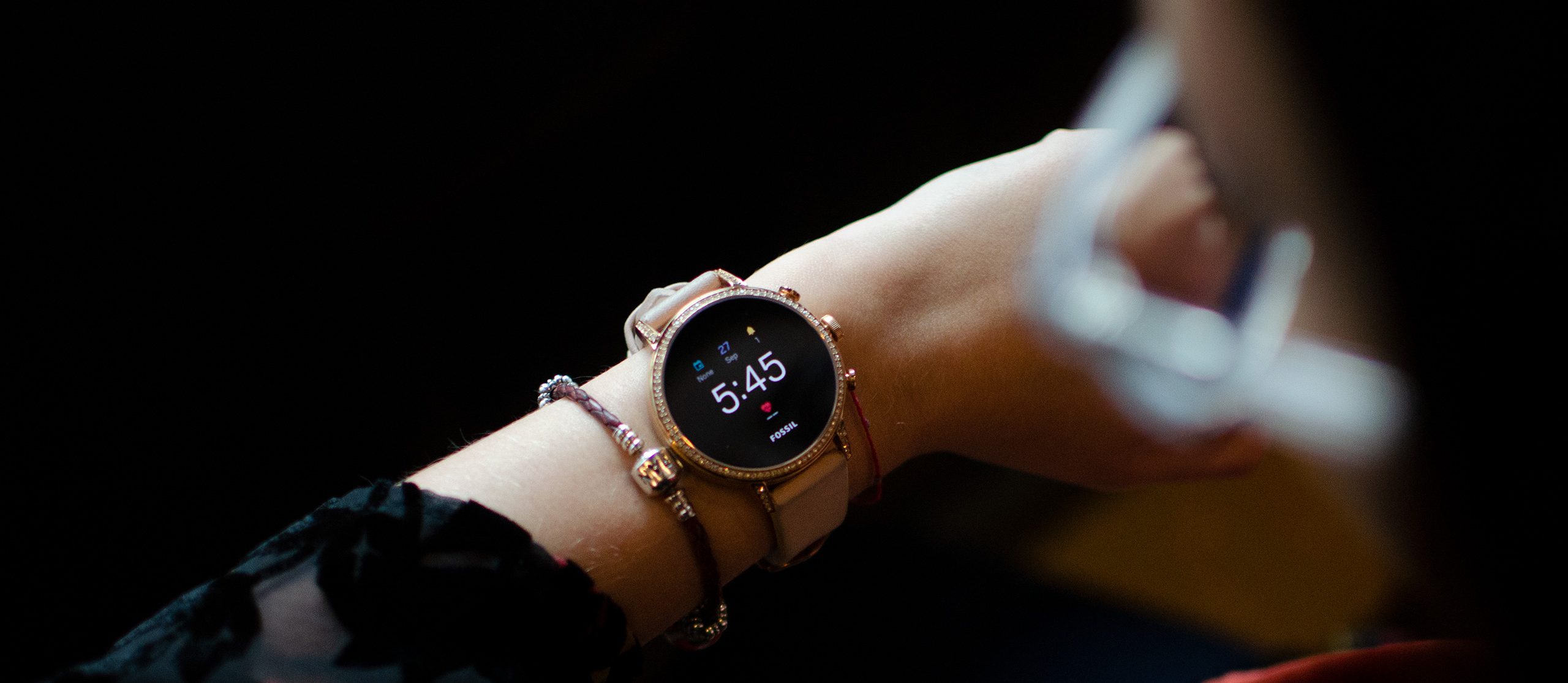 fossil q venture hr lifestyle