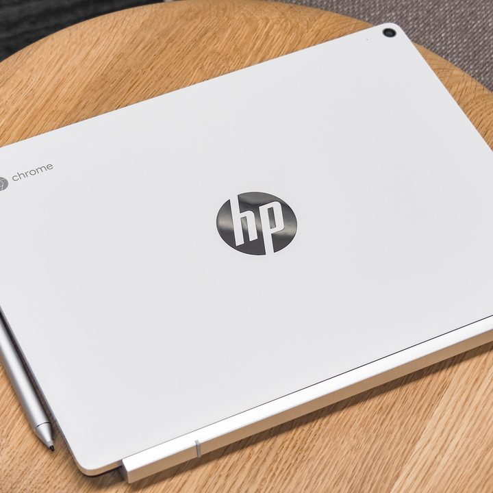 HP Chromebook x2 Review