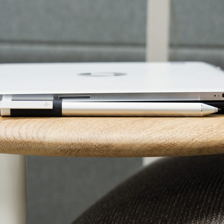 HP Chromebook x2 Review
