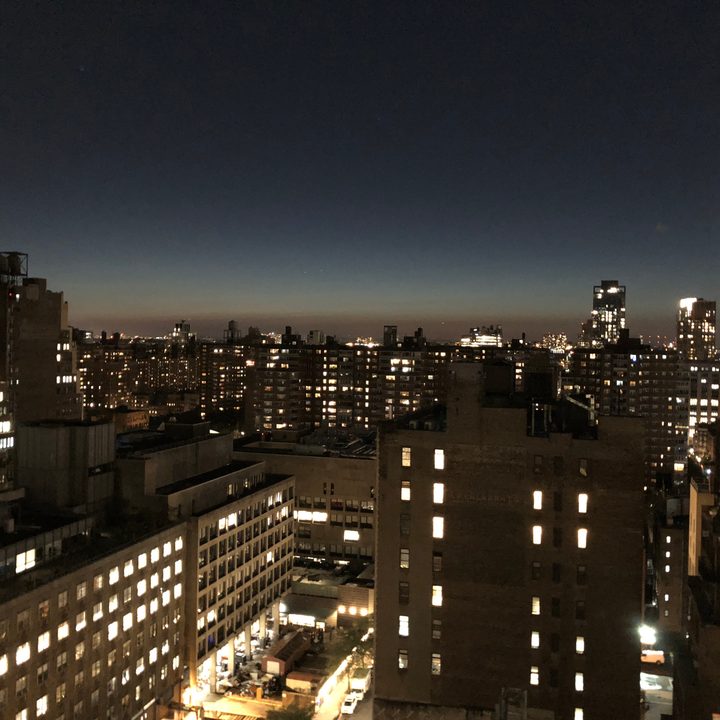 iPhone X sample photo night