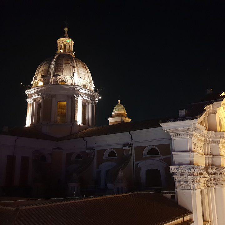 galaxy s9 plus camera sample night