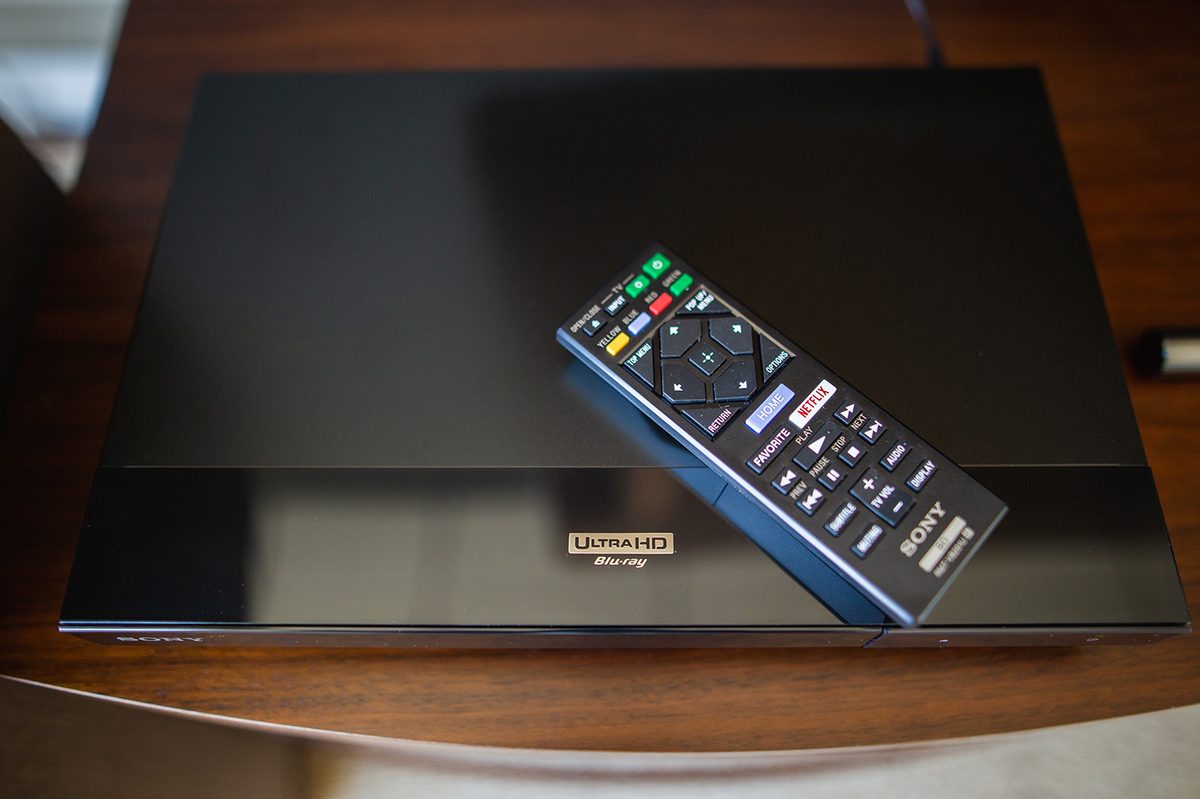 sony ubp x700 top