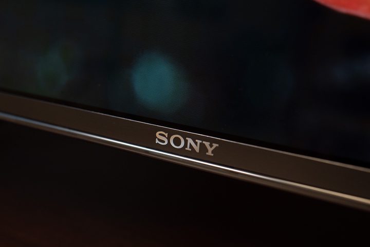 Sony X900F