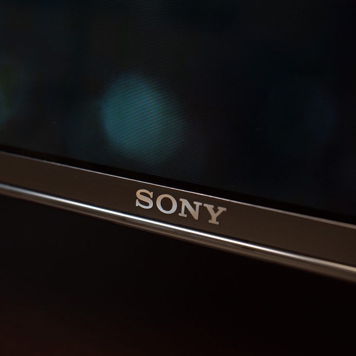Sony X900F