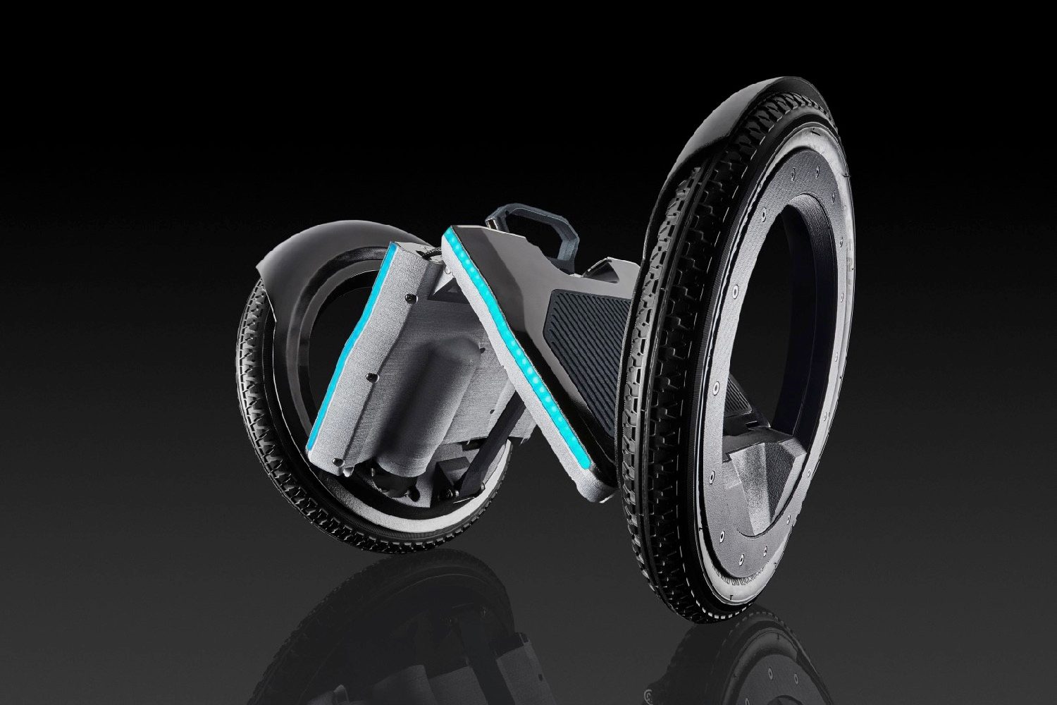 urmo hoverboard folds flat in seconds designprototyp  1