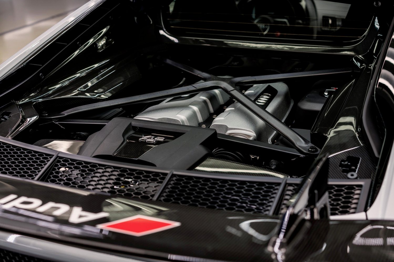 2018 Audi R8 V10 Plus Coupe Competition