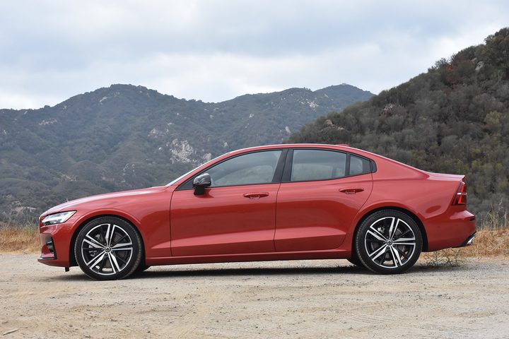 2019 volvo s60 t6