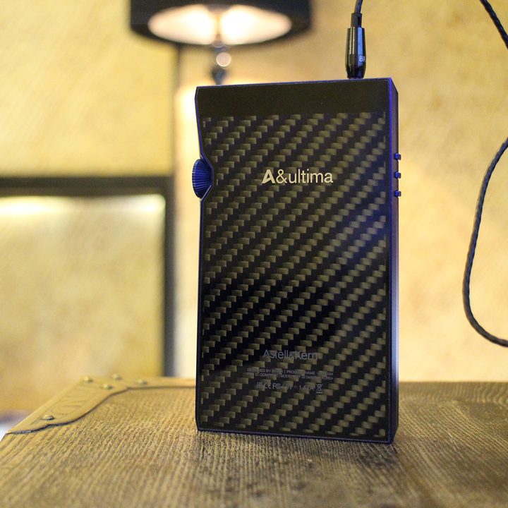 astell & kern sp1000m standing