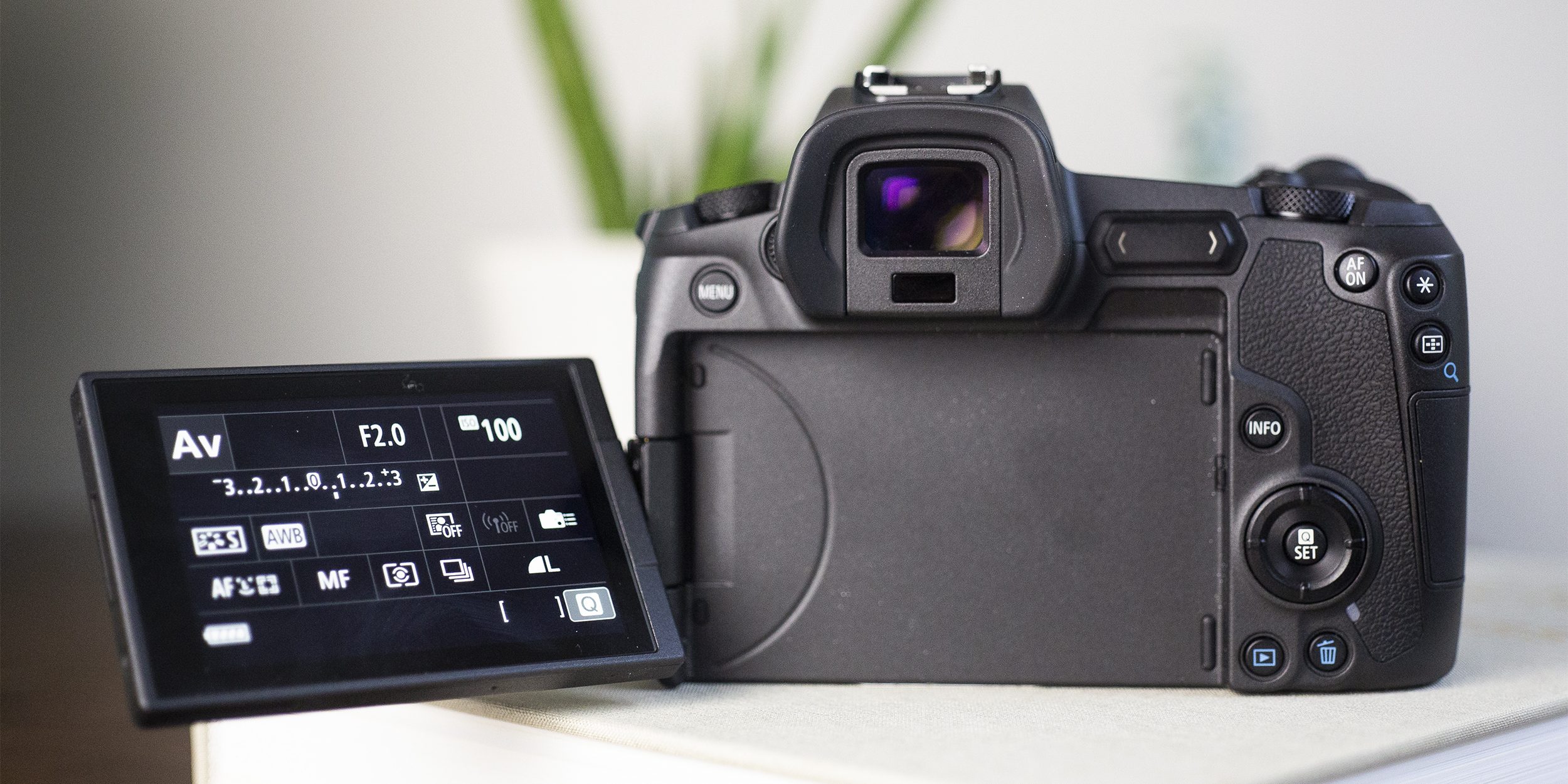Canon EOS R Review