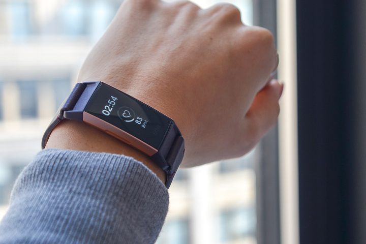 fitbit charge 3 wrist