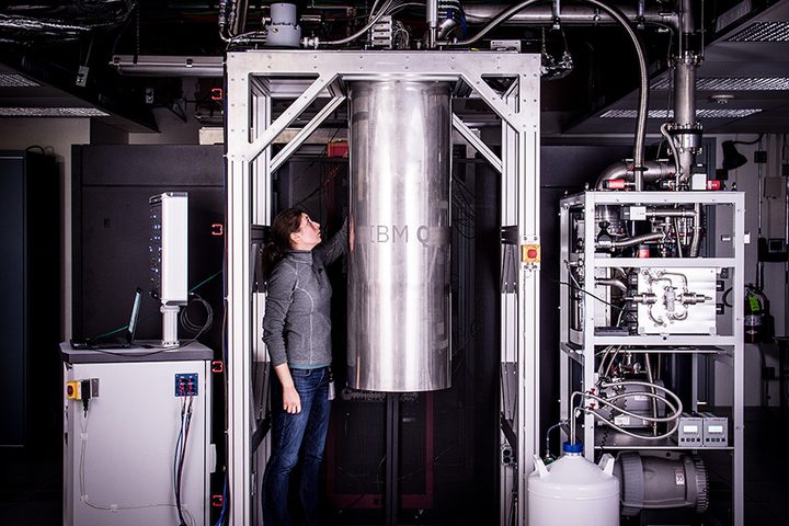 IBM Q quantum computer