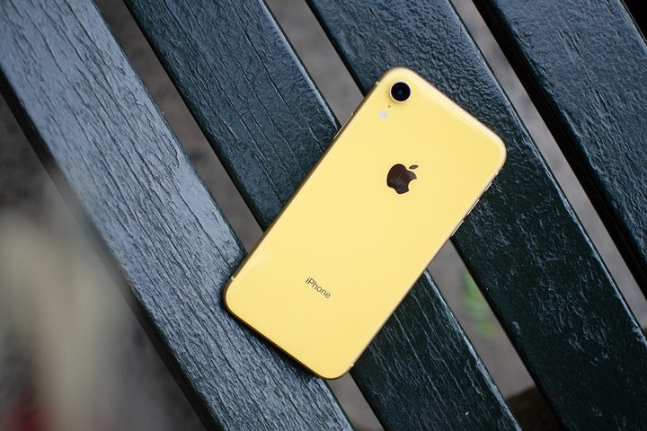 iphone xr back