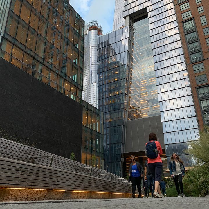 iphone xs and max vs x camera shootout metro daylight