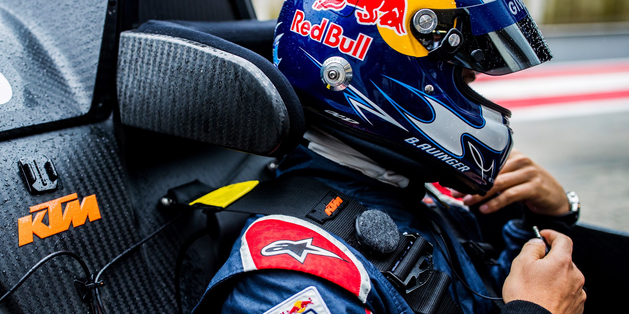 Jabra-Red-Bull-X-Mic