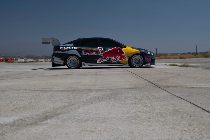 Kia Forte drift car