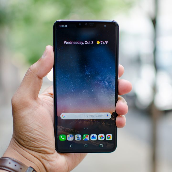 LG V40 ThinQ Review