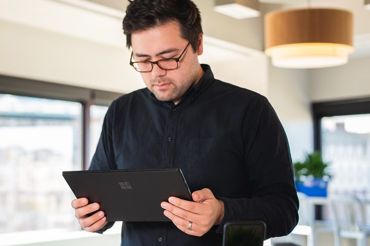 Surface Pro 6 Review