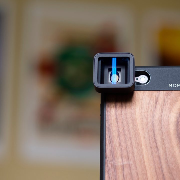 Moment Anamorphic lens review