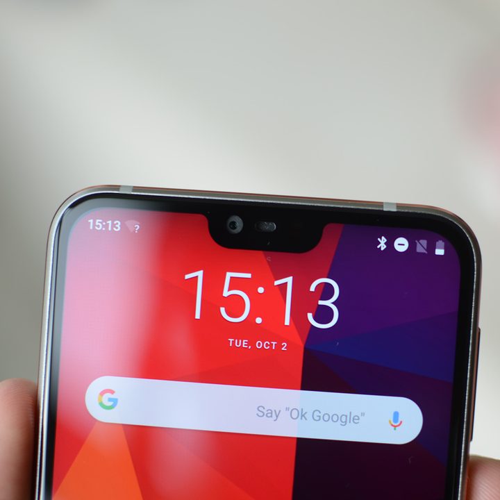 Nokia 7.1 front lens notch