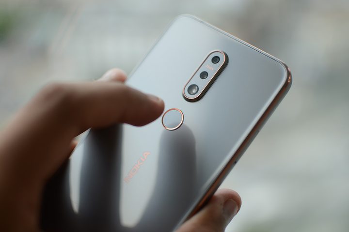 Nokia 7.1 fingerprint sensor