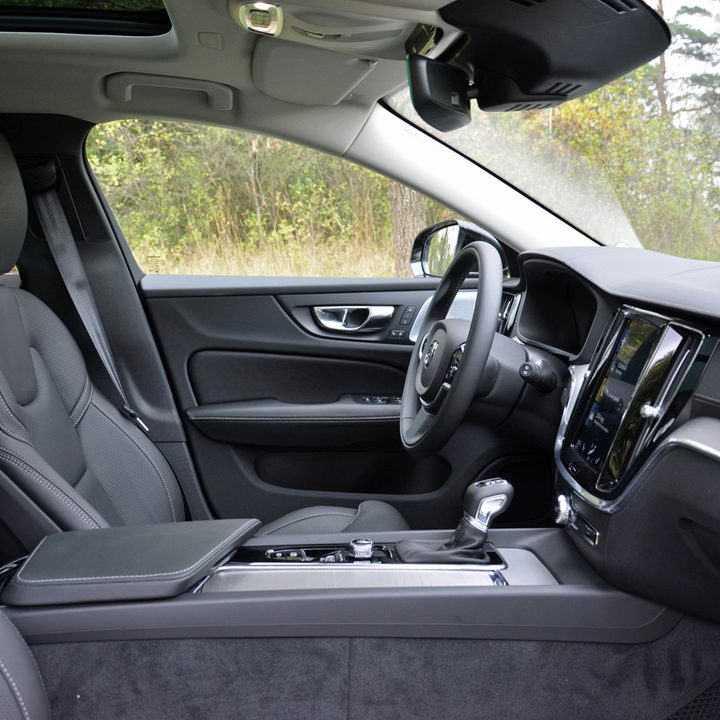 2019 Volvo V60 review
