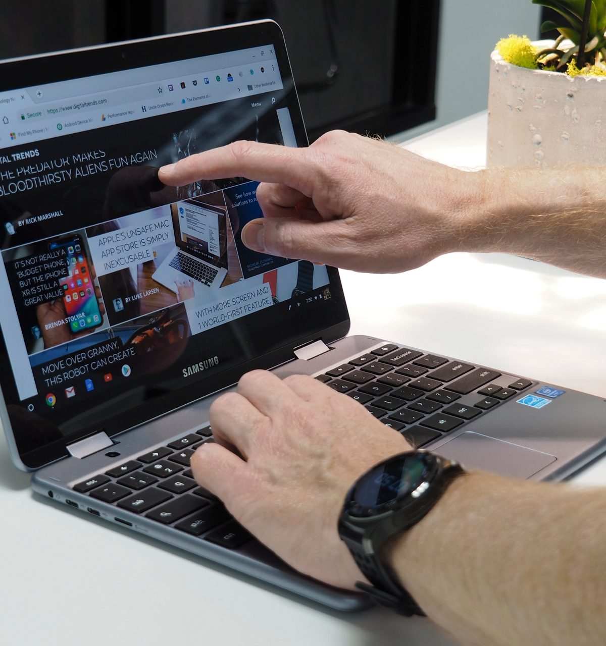 Samsung Chromebook Plus V2