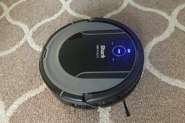 Shark ION Robot Vacuum Cleaning System S87 review