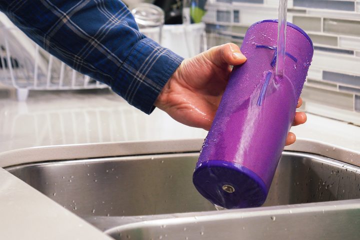 ultimate ears megaboom 3 water